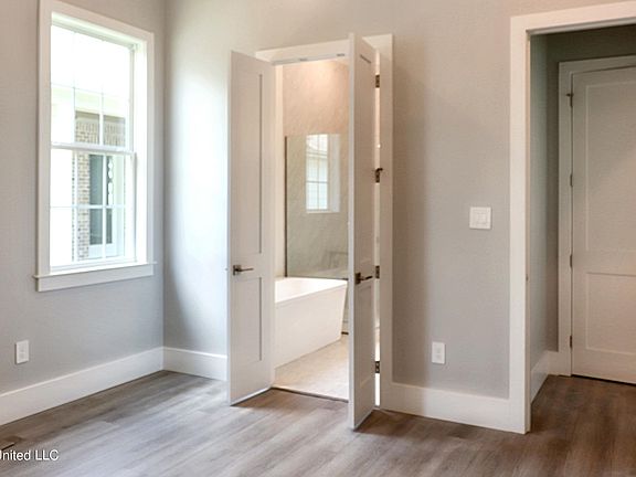 5th image of 12355 Anise Ct