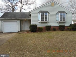 2208 Yellowstone Rd, Cinnaminson, NJ 08077