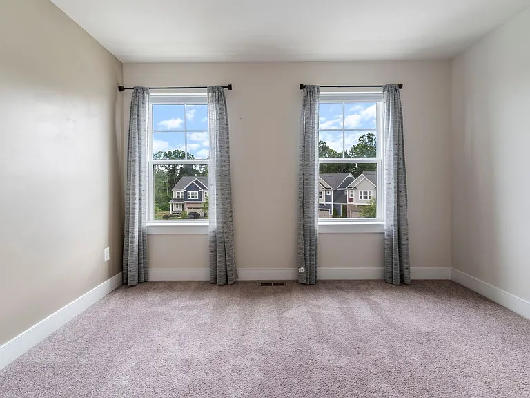 1460 Meadowlark Glen Rd — Photo 33