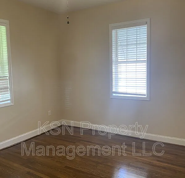 1509 Ott St — Photo 11
