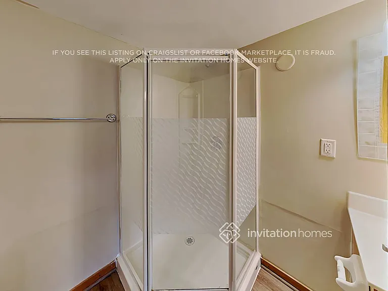 6701 Bryant Ave N — Photo 18