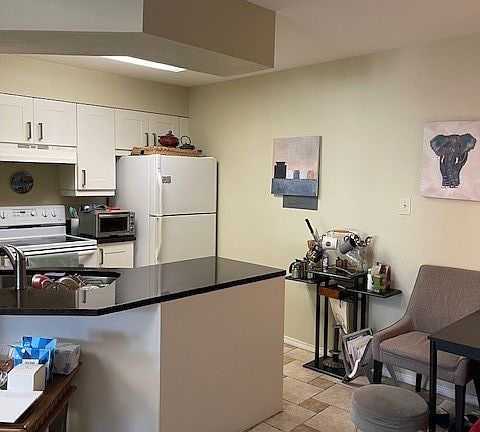 5th image of 1255 Wyndham Dr APT 201