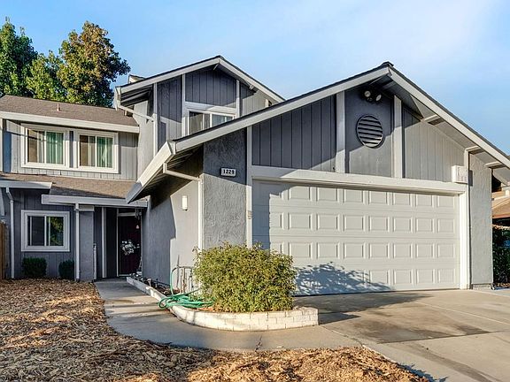 2nd image of 1229 Fall Creek Way