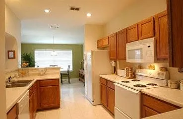 7322 Kingsland — Photo 4