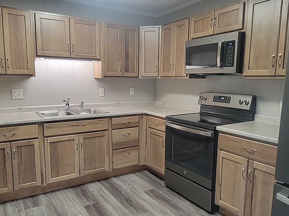 4th image of 1049 5th St NW