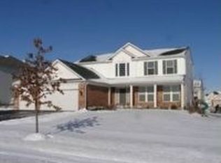 12600 S Canterbury Dr, Plainfield, IL 60585