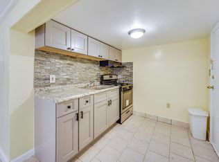 48 47th St #B, Weehawken, NJ 07086