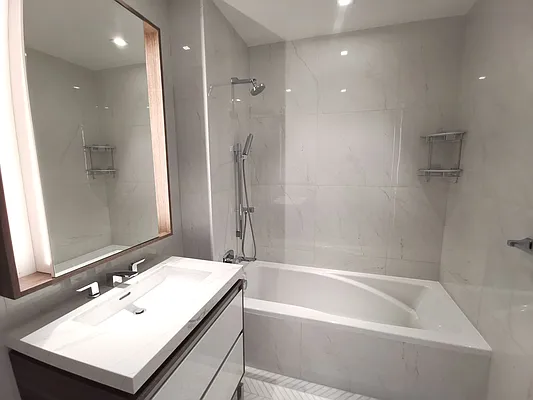 Rented by Villa Spaces Inc. | media 22