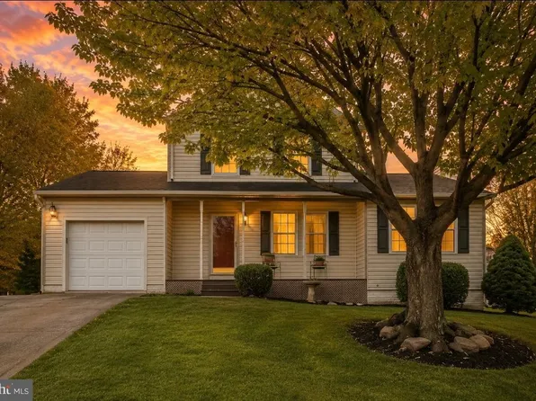 142 Morning Frost St, Taneytown, MD 21787