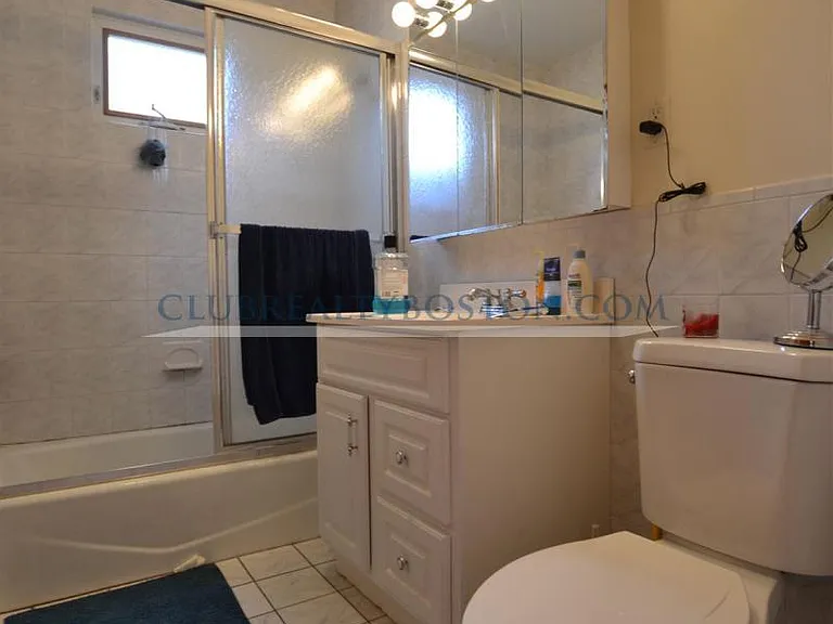 12 Montcalm Ave #2 — Photo 4