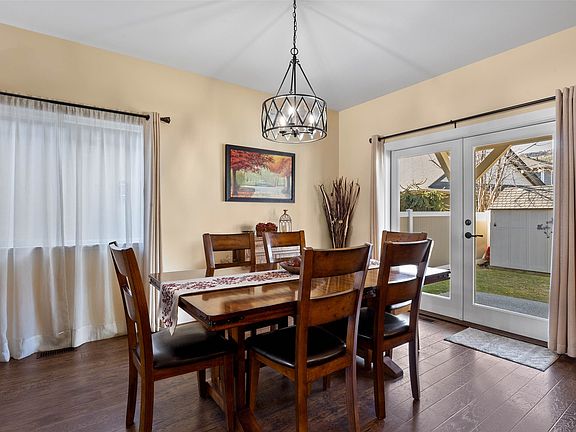 4th image of 3132 Bank Rd