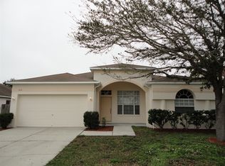 1233 Alpine Lake Dr, Brandon, FL 33511