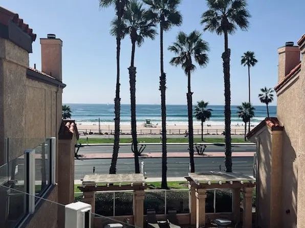 2000 Pacific Coast Hwy APT 305, Huntington Beach, CA 92648