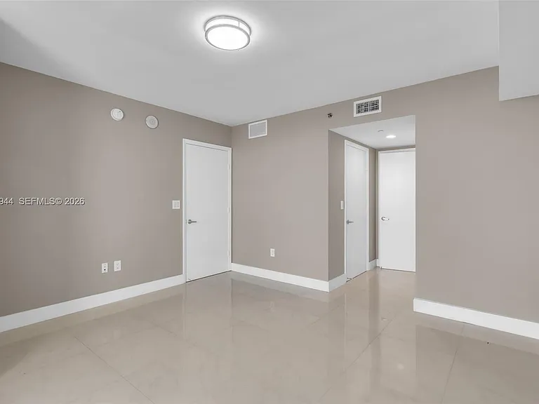 50 Biscayne Blvd #4002 — Photo 12