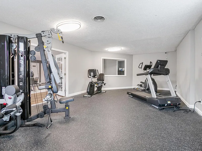 Country Place Apartments — Photo 4