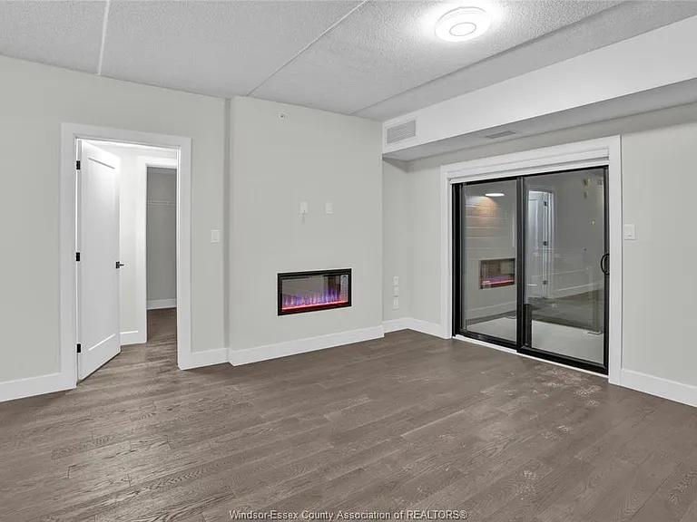 2600 Sandwich West Pkwy #301 — Photo 5