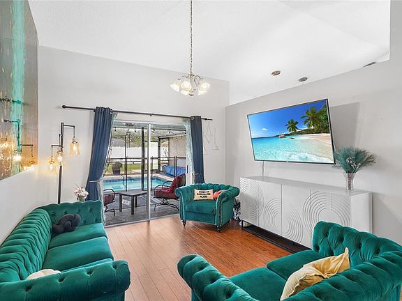 3rd image of 6917 ASHBURY DRIVE