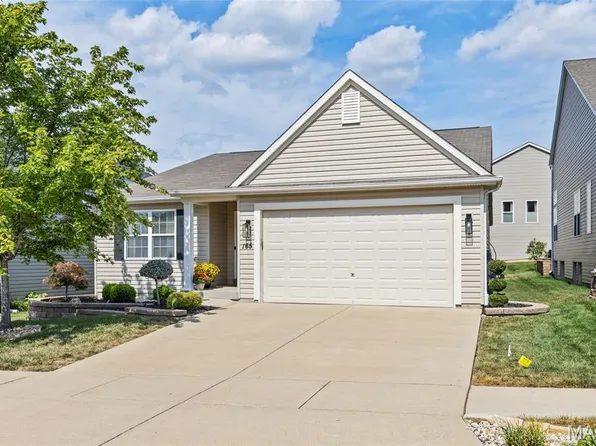 165 Siena Dr, Saint Peters, MO 63376