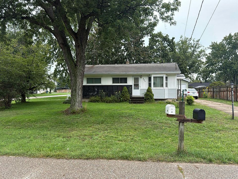 1st image of 295 Franklin St