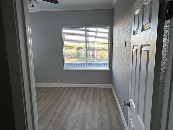 3rd image of 5456 Southwood Way