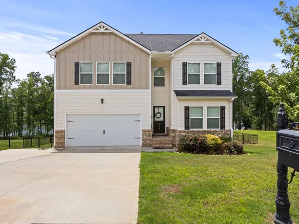 202 Rushing Waters Dr, Inman, SC 29349
