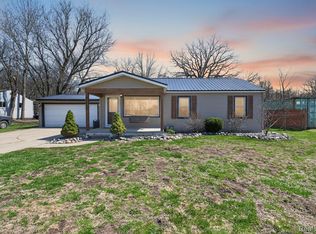 21863 Springhill St, Romulus, MI