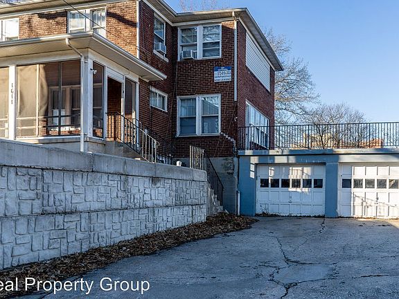 4th image of 1611 University Ave
