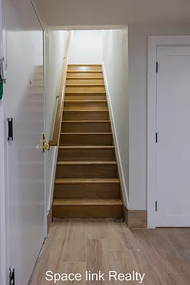 Rented by Space Link Realty | media 9
