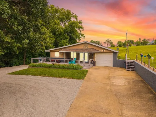 143 Lake Viking Ter, Gallatin, MO 64640