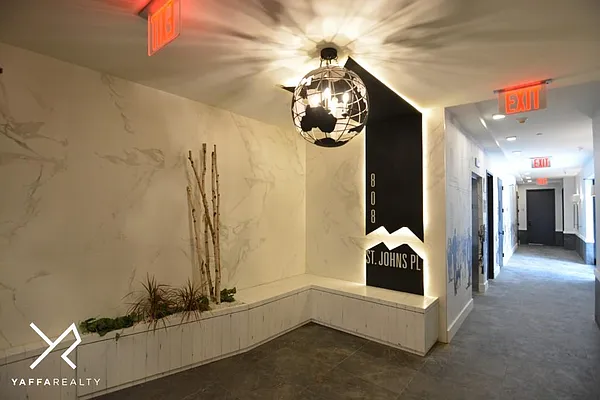 Rented by Yaffa Realty LLC | media 81