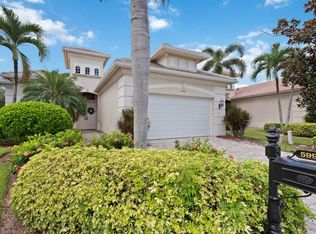 5996 Hammock Isles Cir, Naples, FL 34119