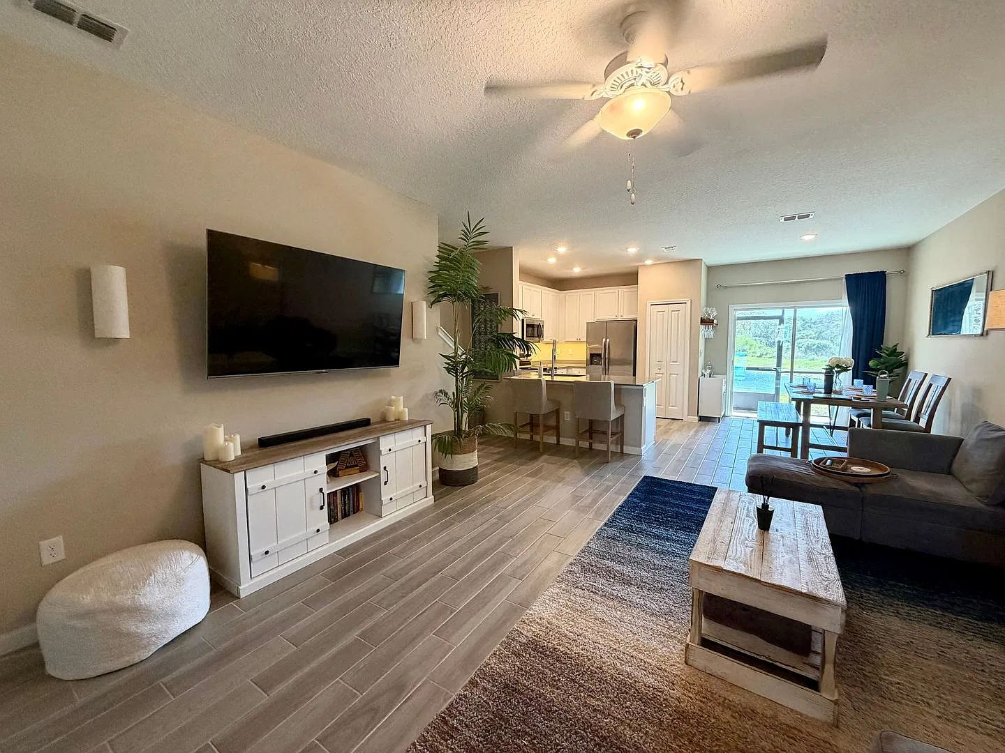 Atlantic Beach Townhome with Pond View! — Photo 3