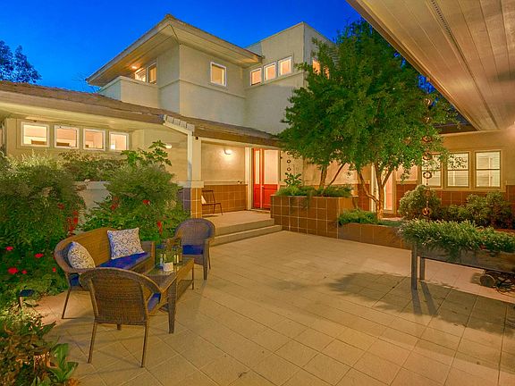 2nd image of 39604 Primrose Pl