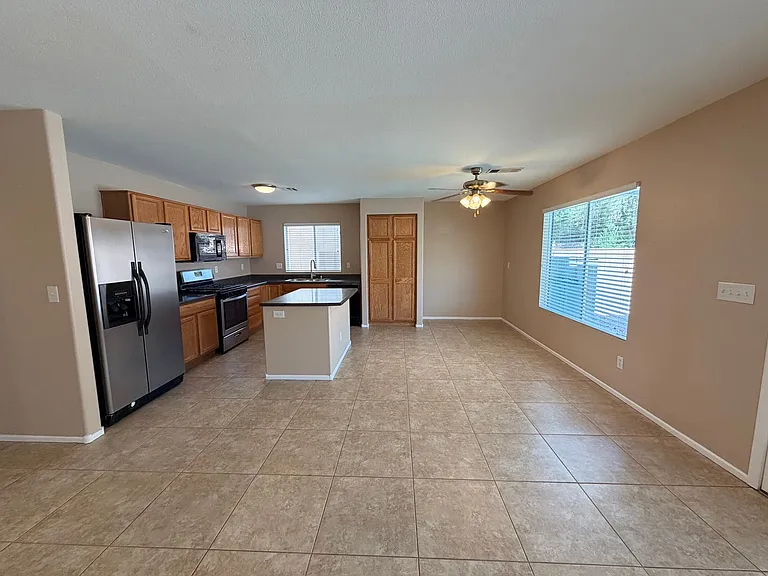 4824 Milorie Ct — Photo 2