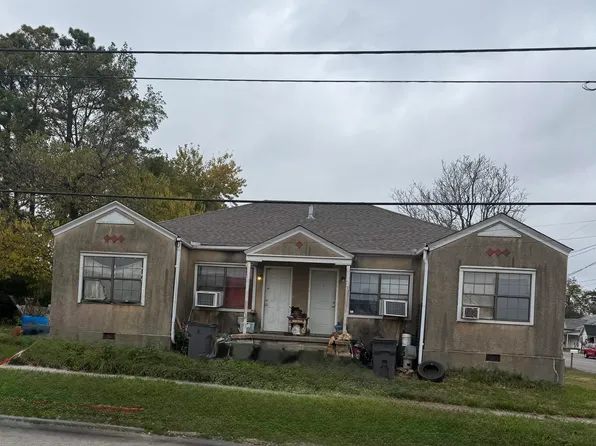 103 & 105 W Hunt St, Paragould, AR 72450