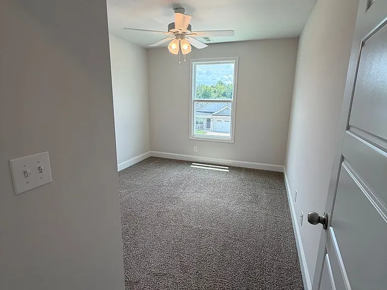 2636 Rafiki Dr — Photo 34