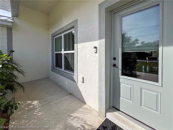 2nd image of 1512 Oak Ave
