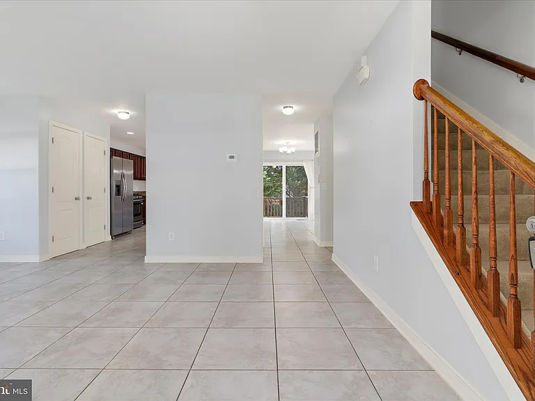 132 Pineview Ave #B — Photo 5