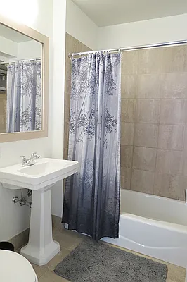 Rented by Citi Habitats | media 70