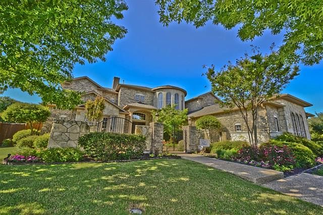 1st image of 2000 Karnes Dr