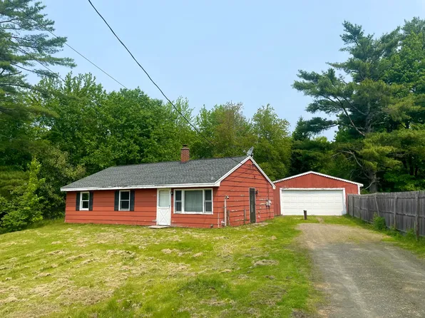 1228 Eastern Avenue, Chelsea, ME 04330