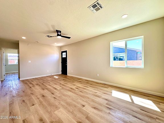 4th image of 408 N MORRISON Avenue