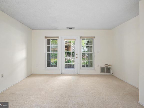 4th image of 21029 Timber Ridge Ter Unit 104