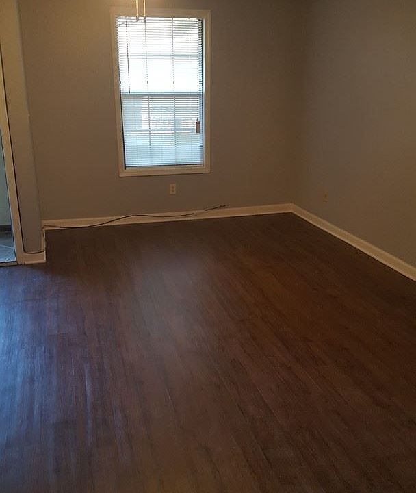 2nd image of 3029 Dale Ct APT A