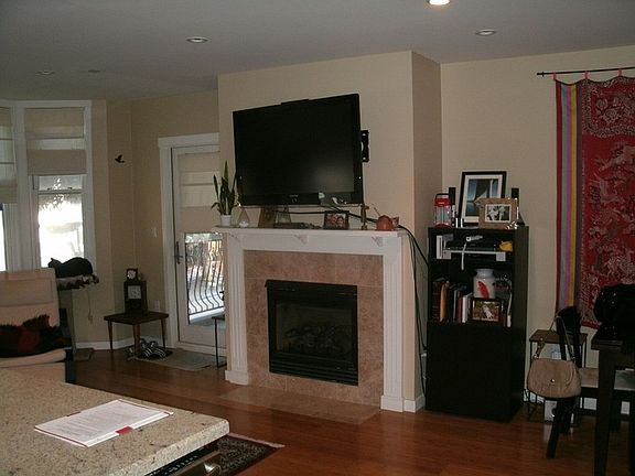 5th image of 2889 24th St #*2