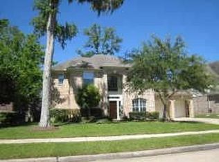 1310 Shady Bend Dr, Sugar Land, TX 77479