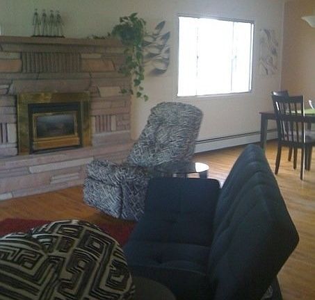 Upstairs Living/Sitting Room