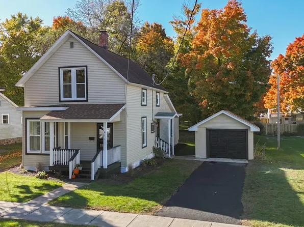 611 Orchard St, Dowagiac, MI 49047