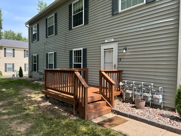 1323 Apache Trl APT B, Stow, OH 44224