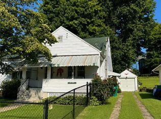 1611 Lawrence St, Parkersburg, WV 26101